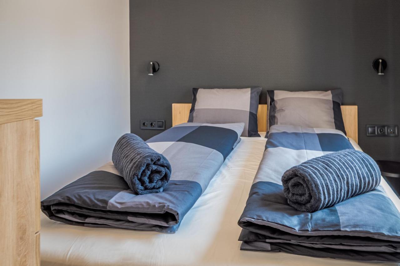 H&H Apartments Poroszló المظهر الخارجي الصورة
