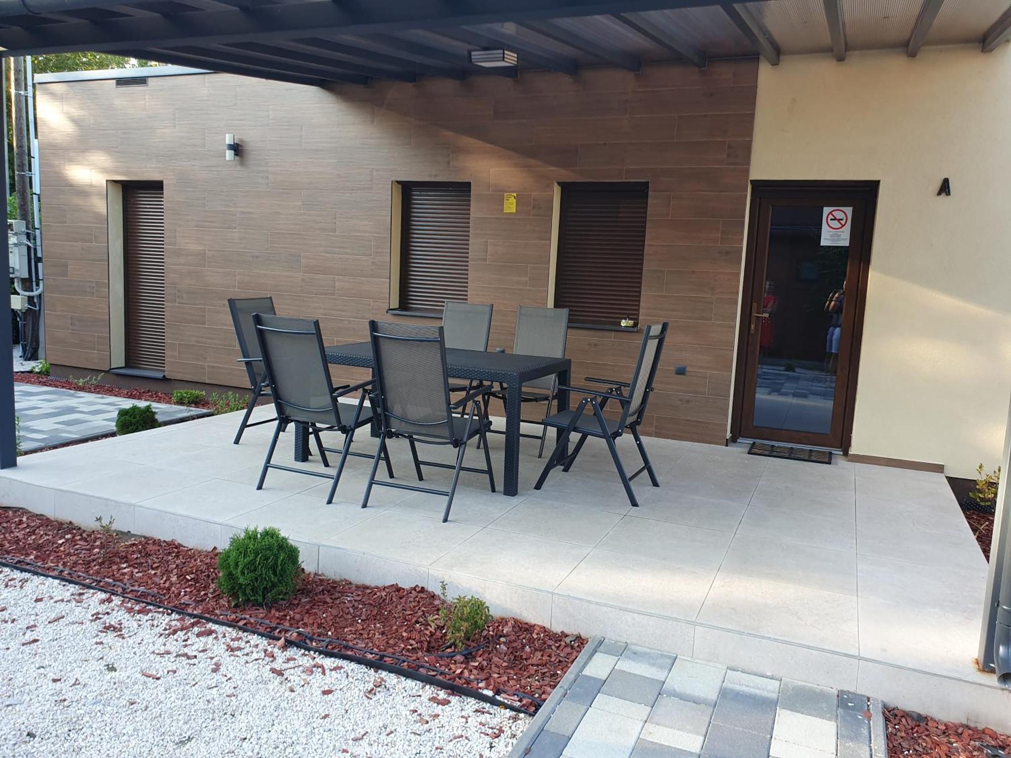 H&H Apartments Poroszló المظهر الخارجي الصورة